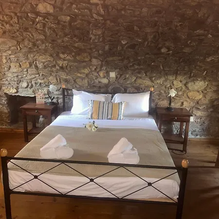 καμέλια Hotel Artemisia